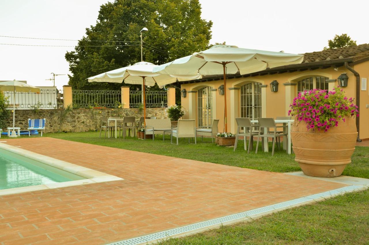 Garden Relays Villa Rosy Massarosa Exterior foto